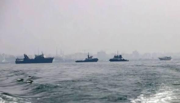 Kapal Kargo Bermuatan 2.500 Kontainer Tenggelam di Selat Hormuz, Diduga Terkena Ranjau Laut
